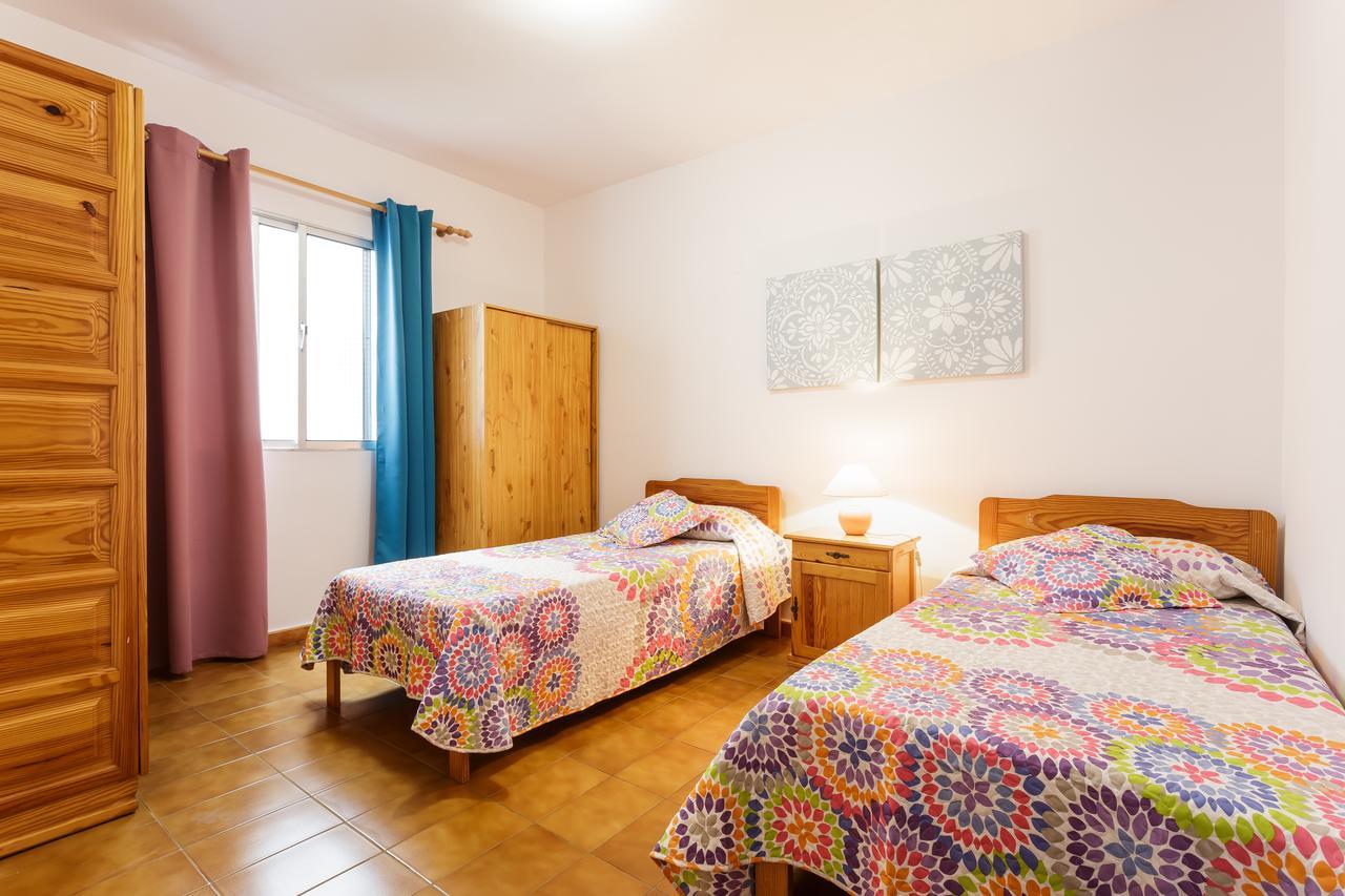 Vivienda Vacacional El Faro, En Puerto Naos ロス・ジャノス・デ・アリダネ エクステリア 写真
