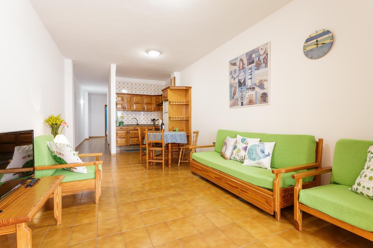 Vivienda Vacacional El Faro, En Puerto Naos ロス・ジャノス・デ・アリダネ エクステリア 写真