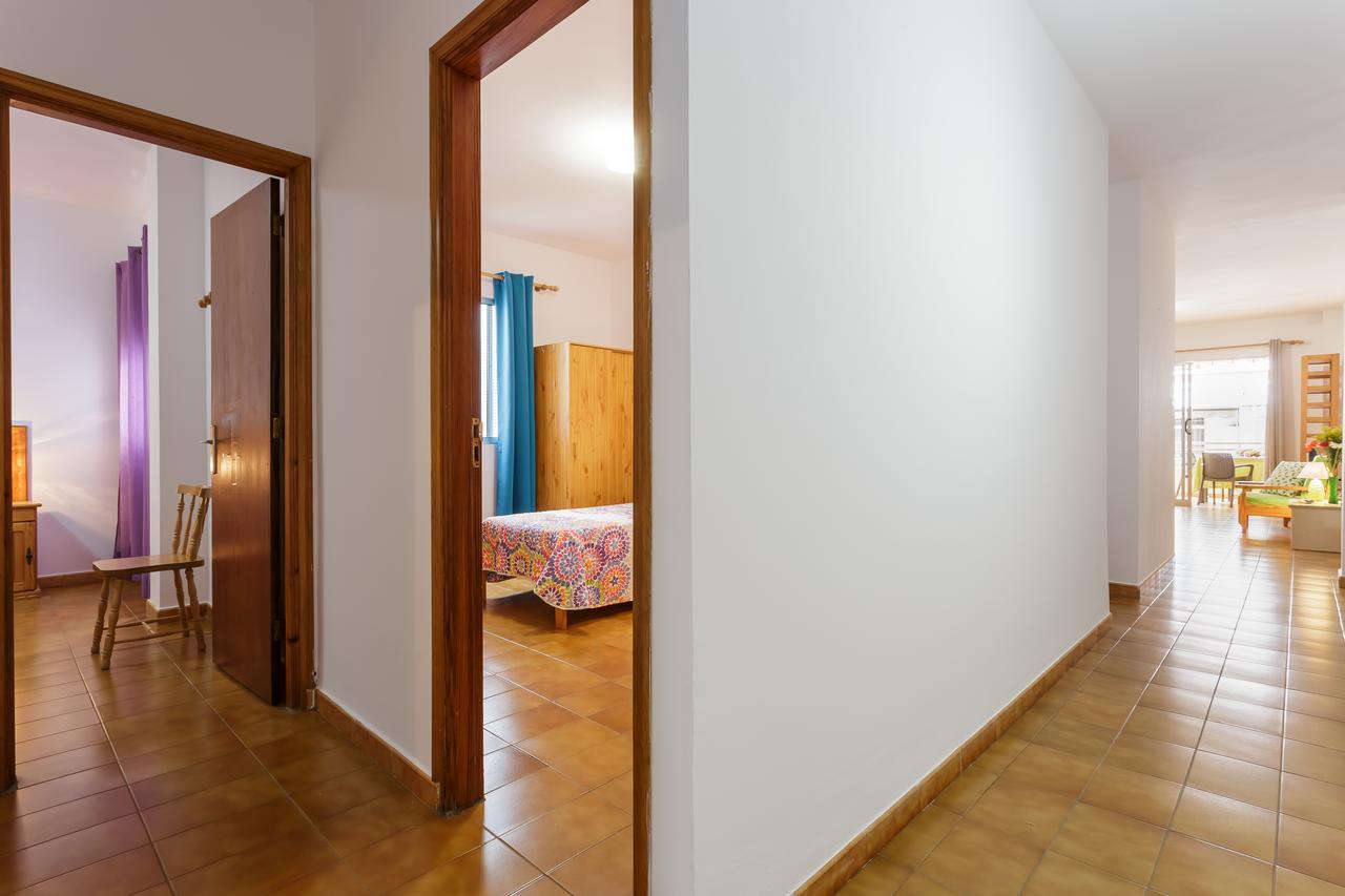 Vivienda Vacacional El Faro, En Puerto Naos ロス・ジャノス・デ・アリダネ エクステリア 写真