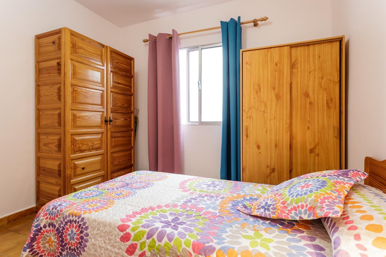 Vivienda Vacacional El Faro, En Puerto Naos ロス・ジャノス・デ・アリダネ エクステリア 写真